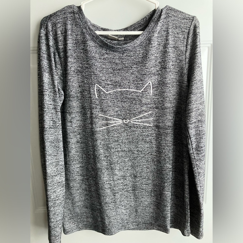 Twik cat face Heather grey salt and pepper long sleeve shirt XS
